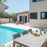 Apartment Biskupija Iv