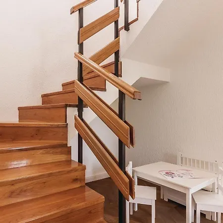 4 Bedroom Gorgeous Apartment In Medulin 公寓 梅杜林